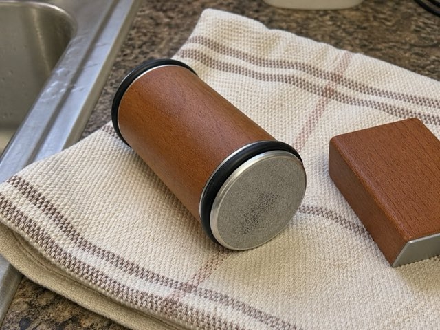 Close-up of the Keldley roller's coarse 400-grit face